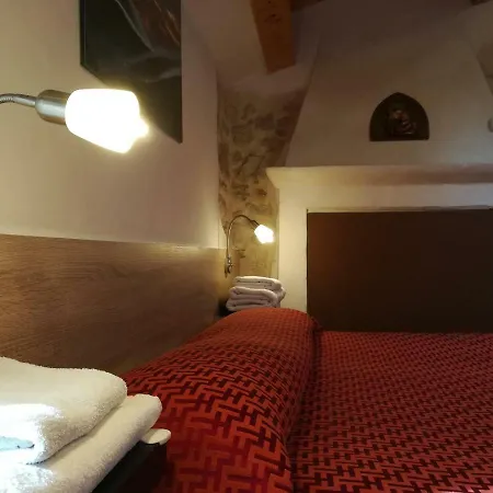 La Rocca Frühstückspension *
